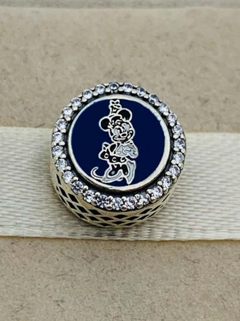 ✨🔥Disney Parks Pandora Disney Minnie Mouse Hanukkah Menorah Charm